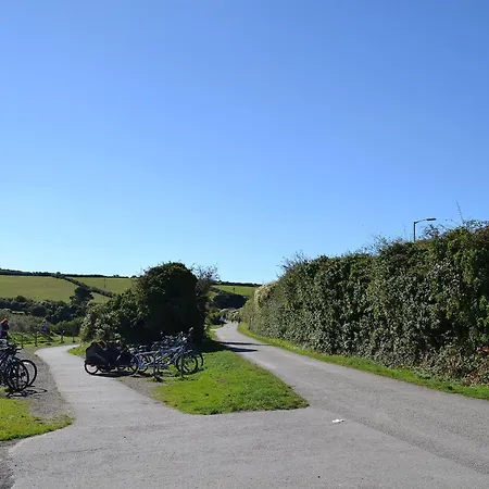 Tregella Farm * Saint Merryn